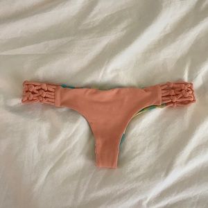San Lorenzo thong bikini bottom